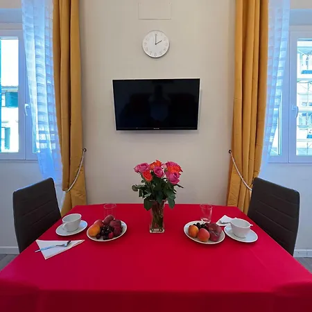 Apartment Vasari Florence Apartments - Near Smn Station Florence
