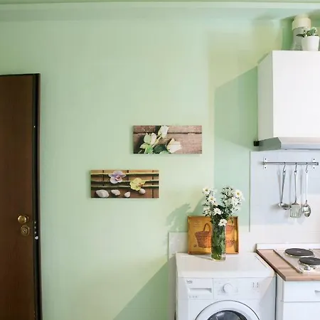 Vasari - Near Smn Station *