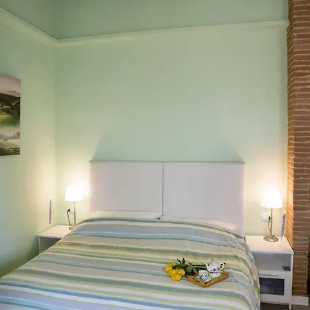 Vasari Florence Apartments - Near Smn Station Apartment *