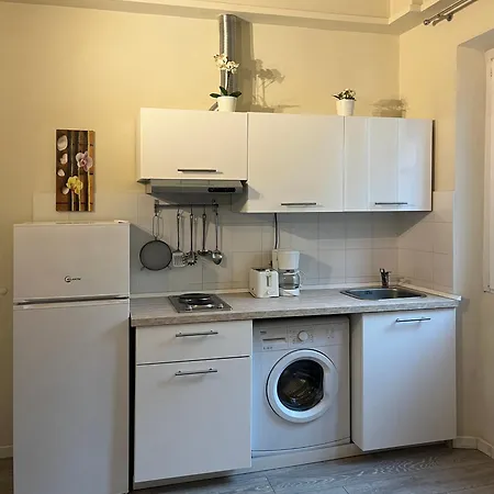 Vasari - Near Smn Station Daire *